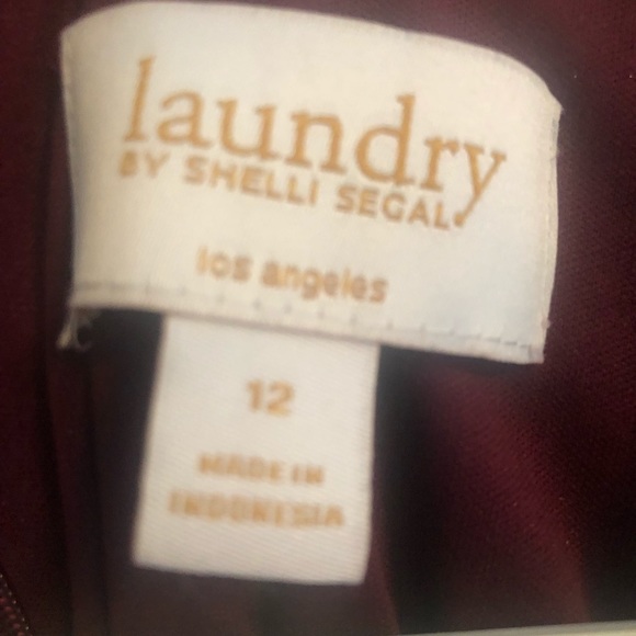 Maroon dress size 12- Laundry by Shelly Segal - Picture 3 of 3